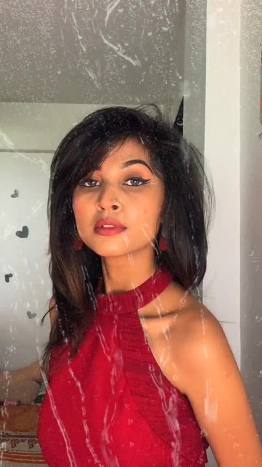@ishagawali_048