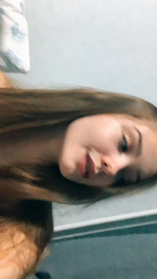 @Valeria