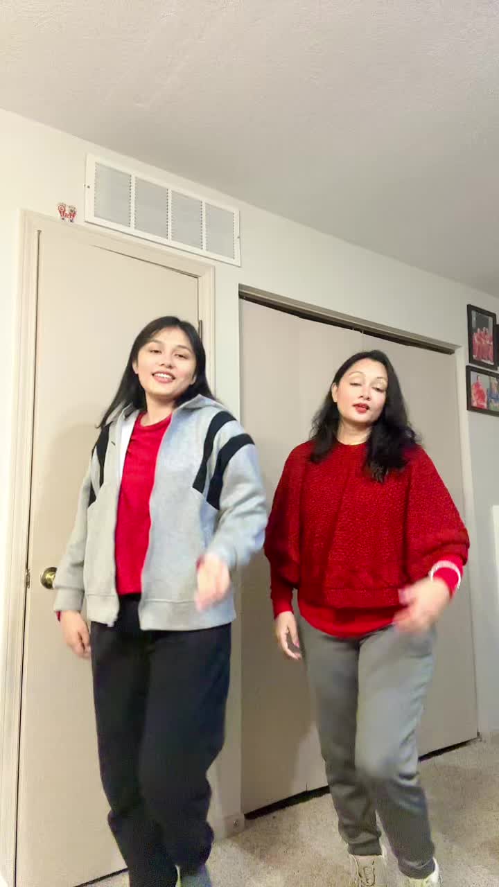 @aarti_kc 🧿
