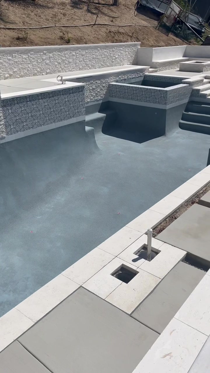 @Element Pools & Spas