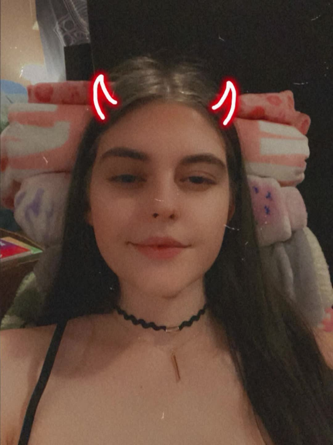 @artbyisvara