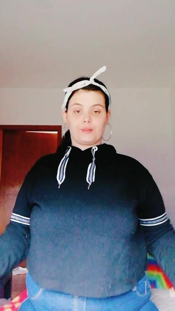 @itscessycooper