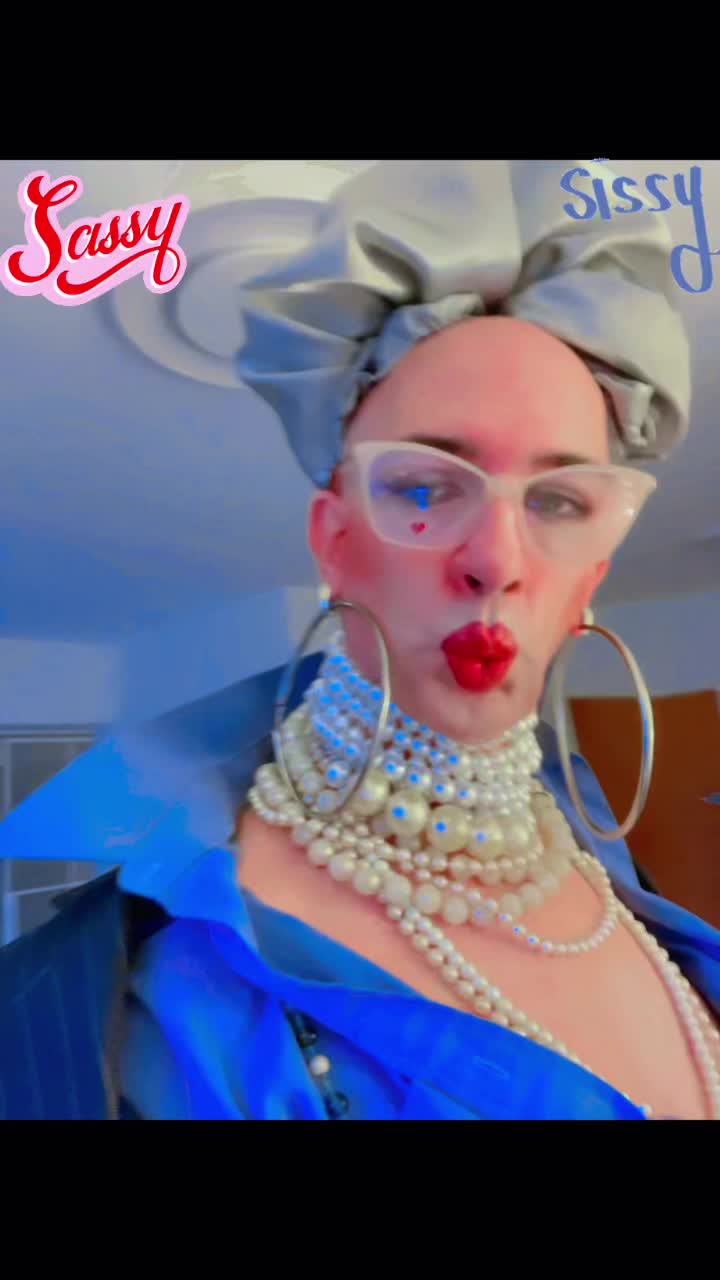 @SISSY KAREN