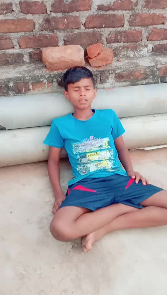 @Gudiya Santhosh