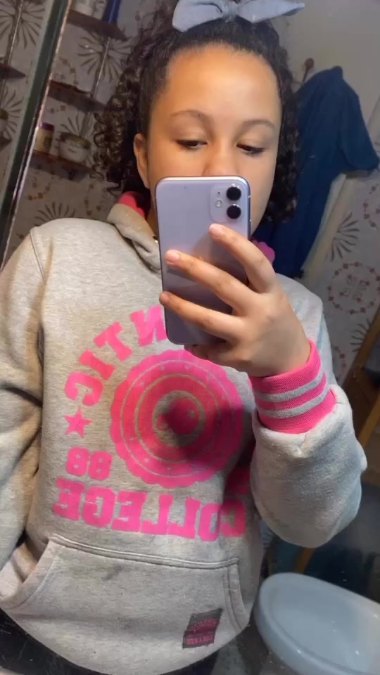 @Lincyviana1234