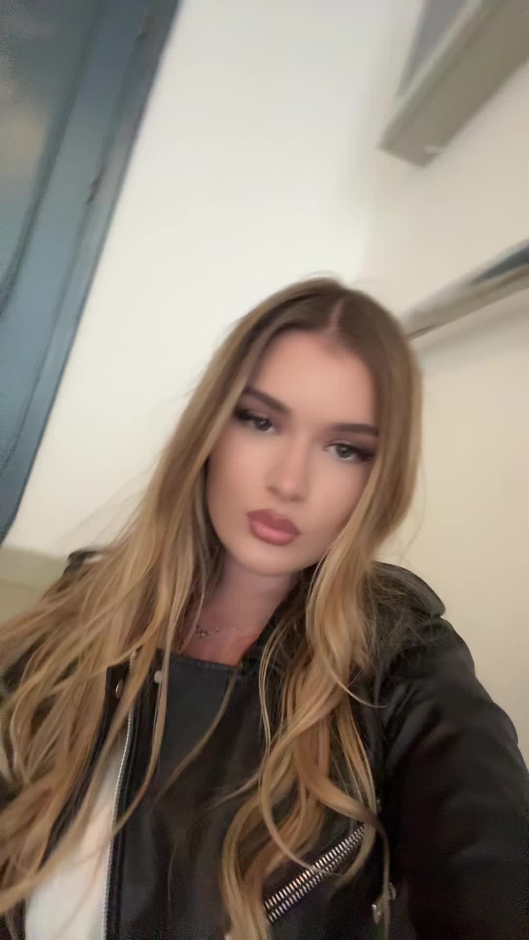 @Bianca🤍