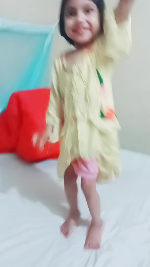 @𝐄 𝐦 𝐎 𝐧 ツ