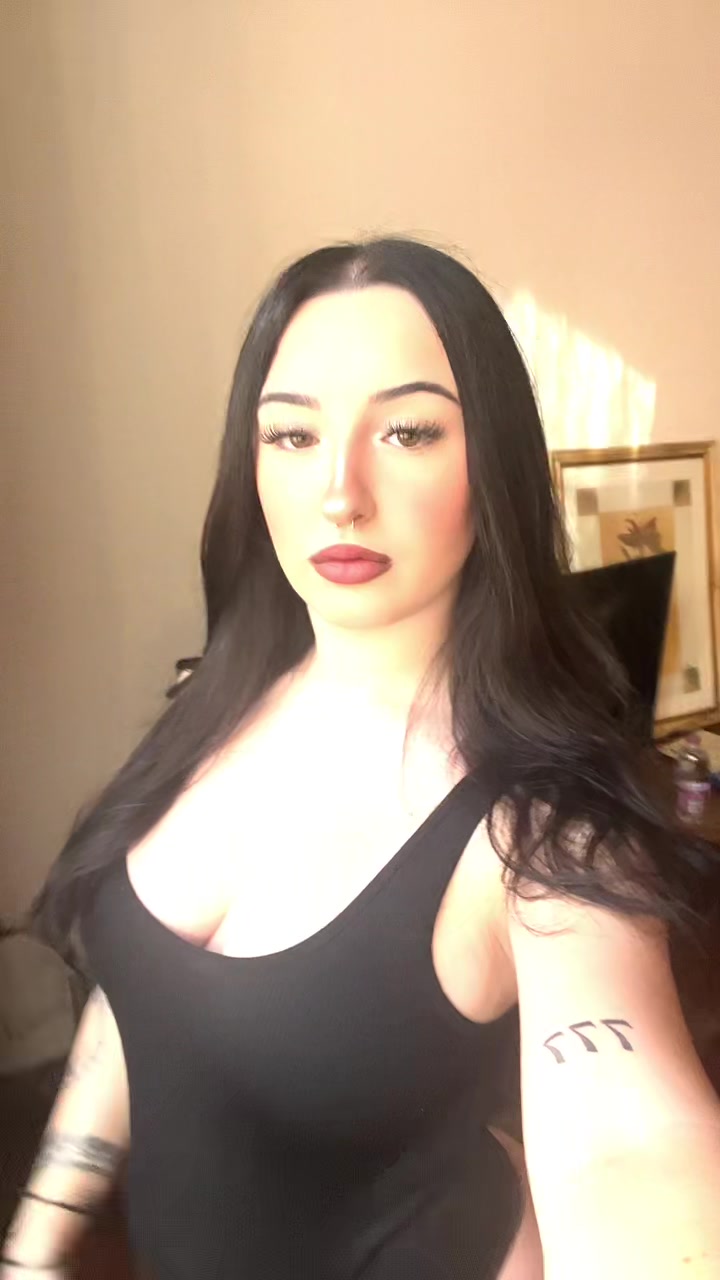 @💋
