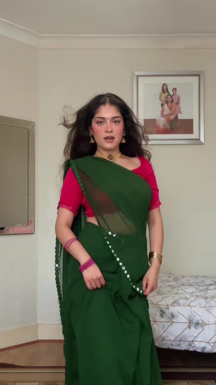 @Prakriti