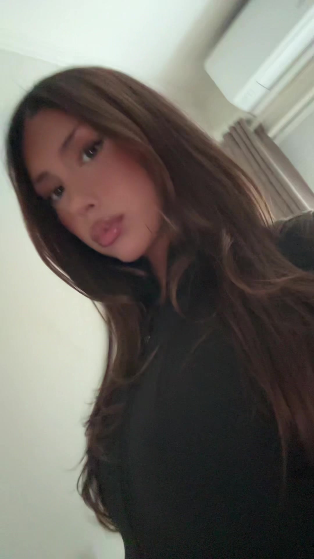 @T