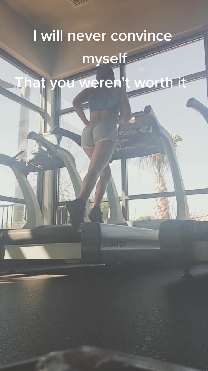 @Kourtni 🦋