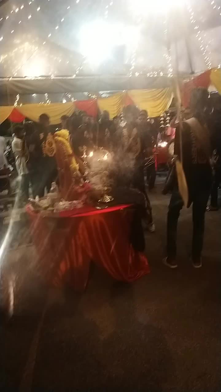 @பாரதி அன்புக்கு மட்டும் அடிமை