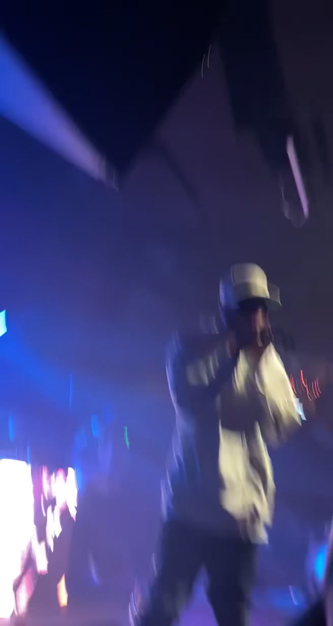 @Z