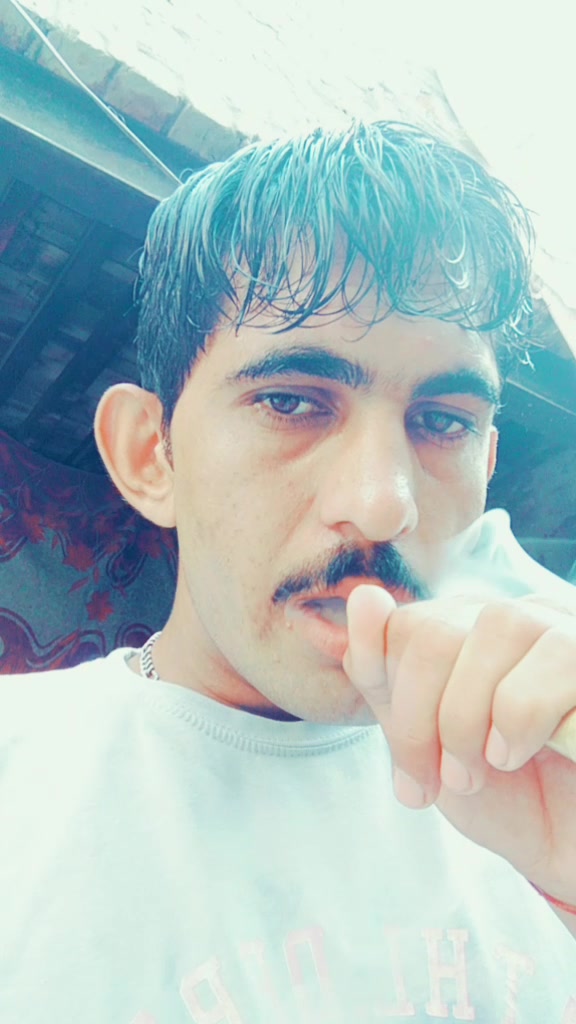 @मां का लाड़ला 😎
