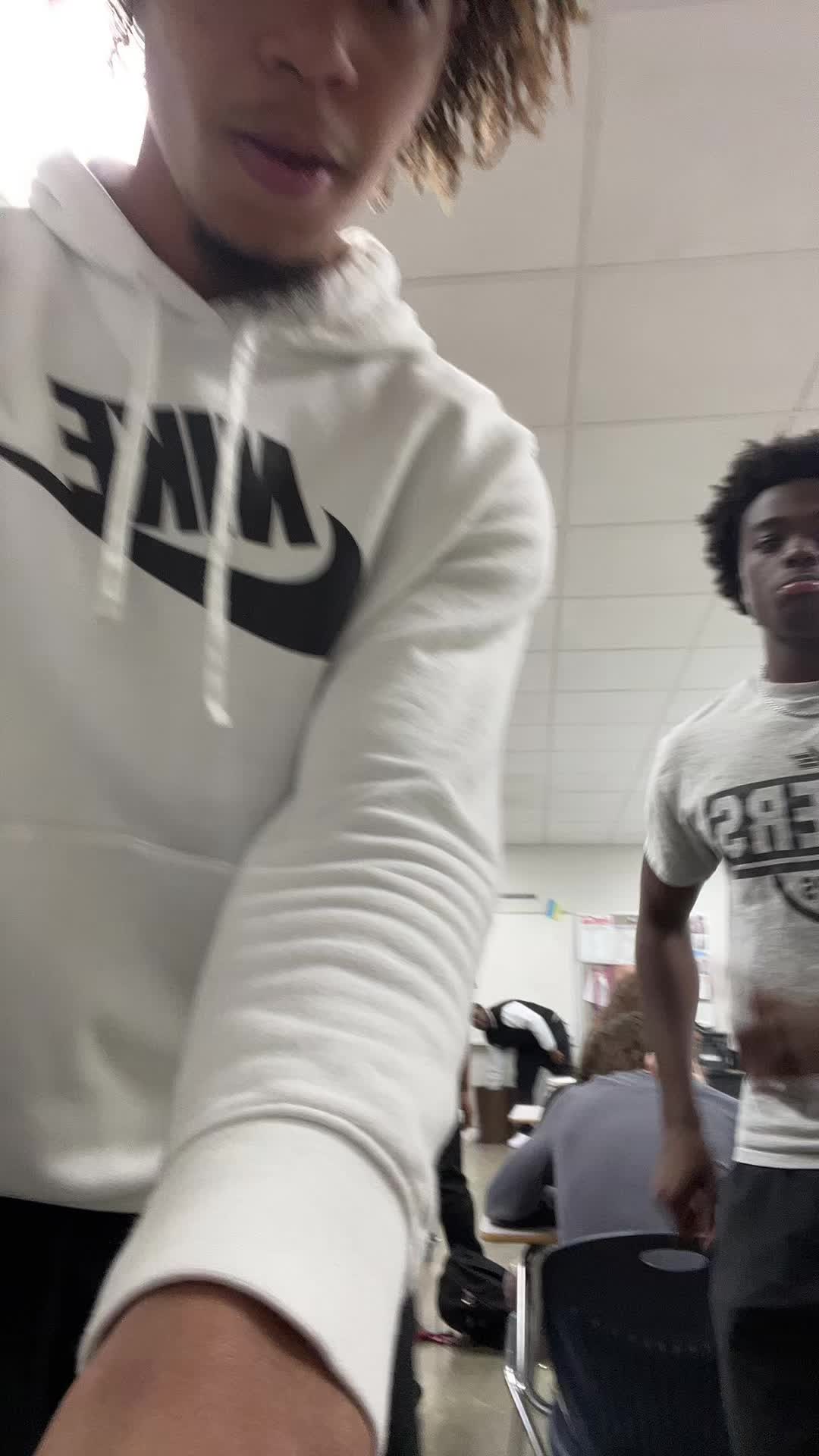 @jbeezyy