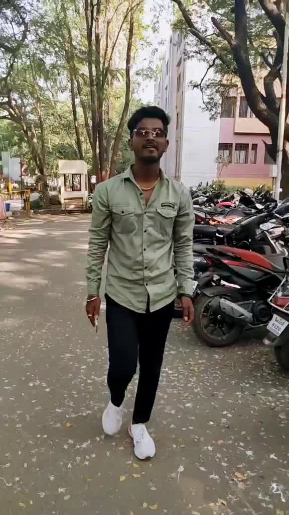 @shubhiee
