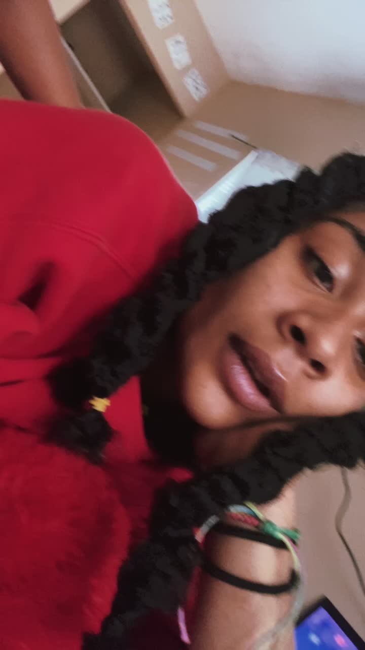 @Ebonie L