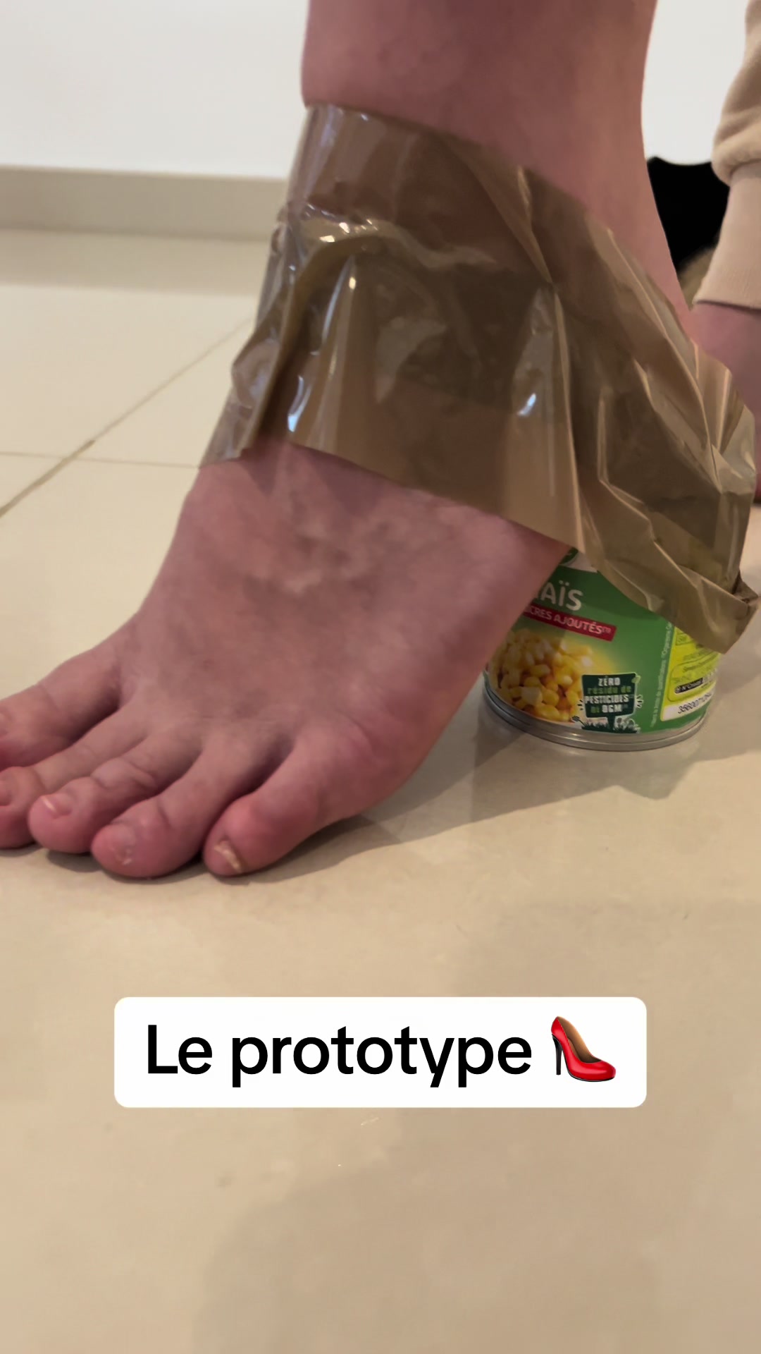 @Feetfoots.com