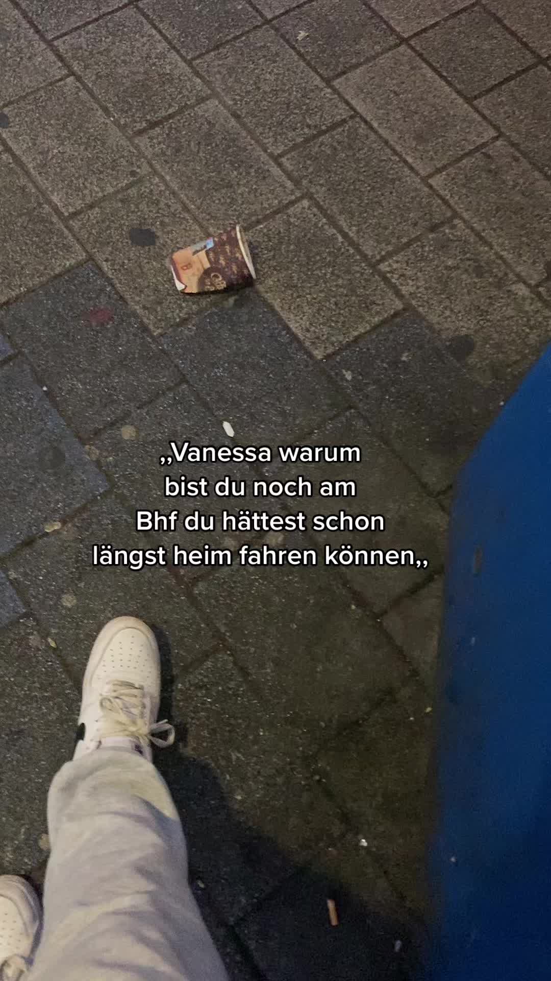 @𝐕