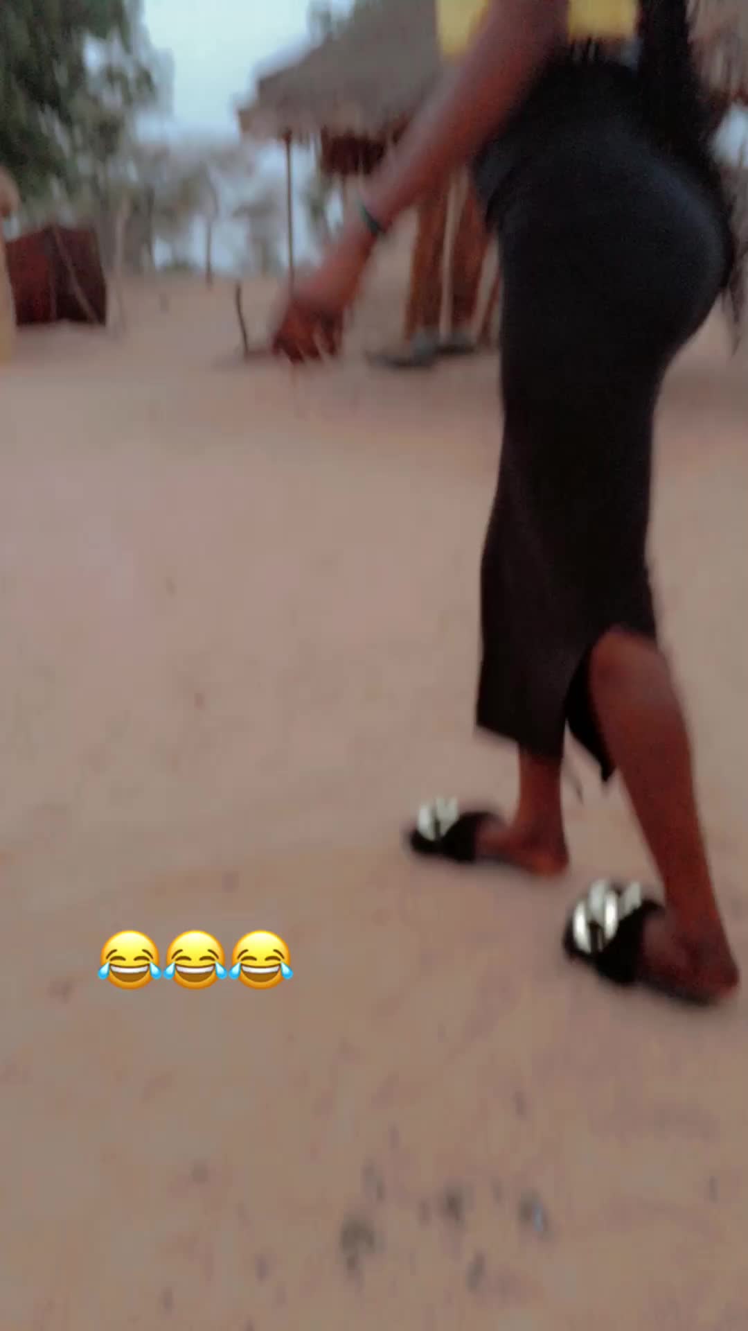 @ayoungom44