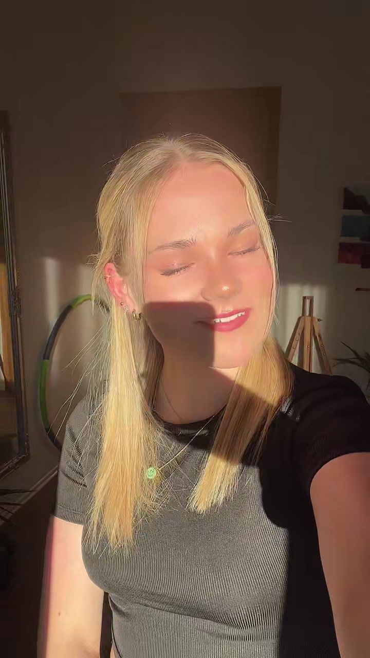 @zoeanoouk