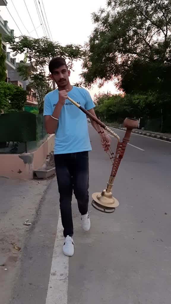 @Sahil_01_jaAt