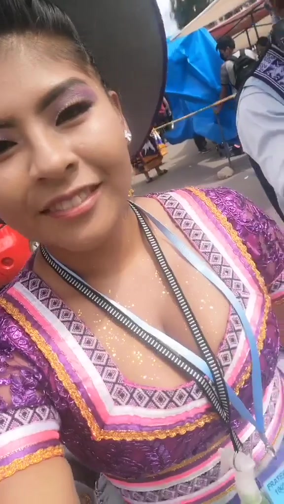 @CholitaHermosa