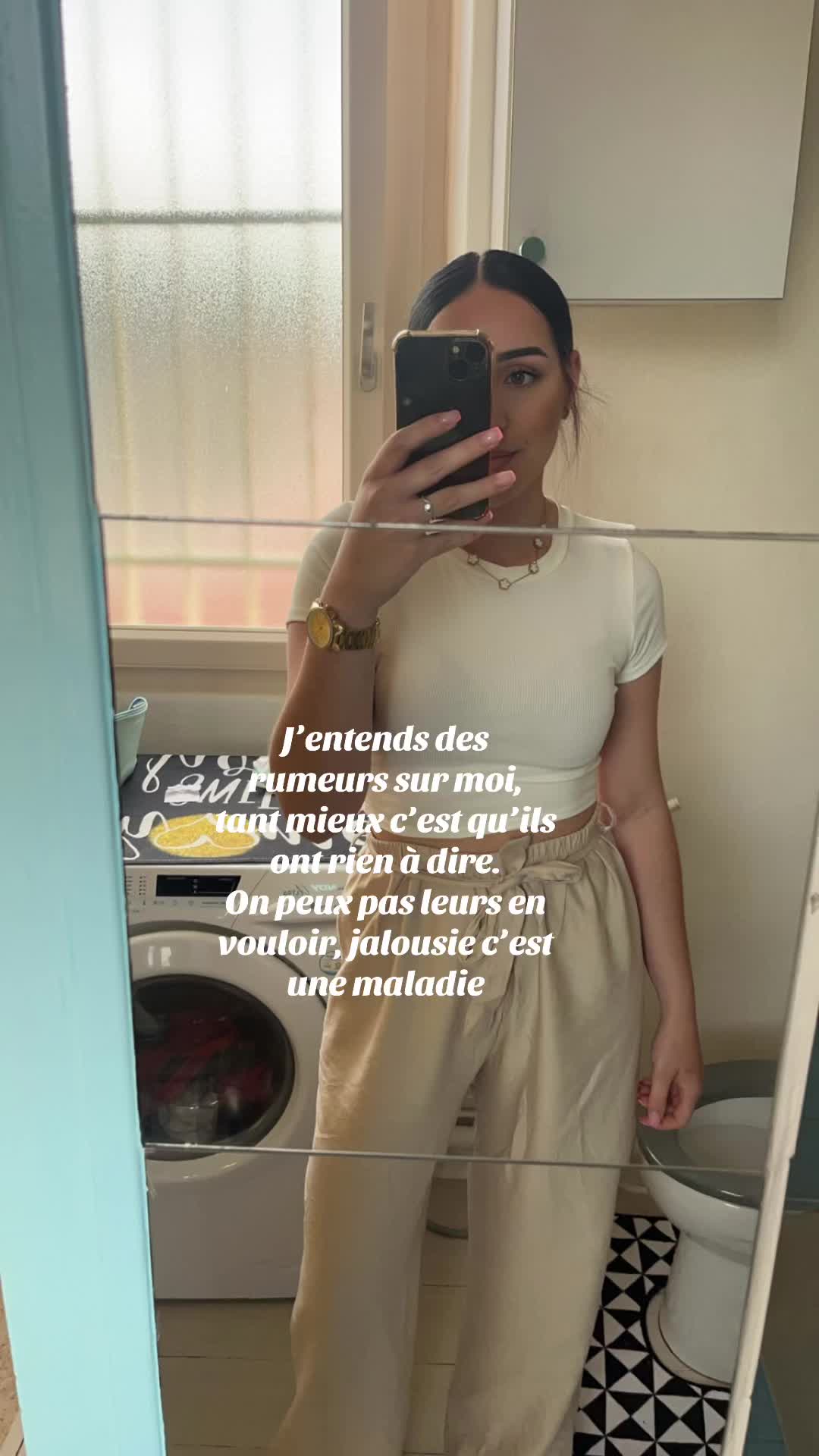 @Mélissa 🦋