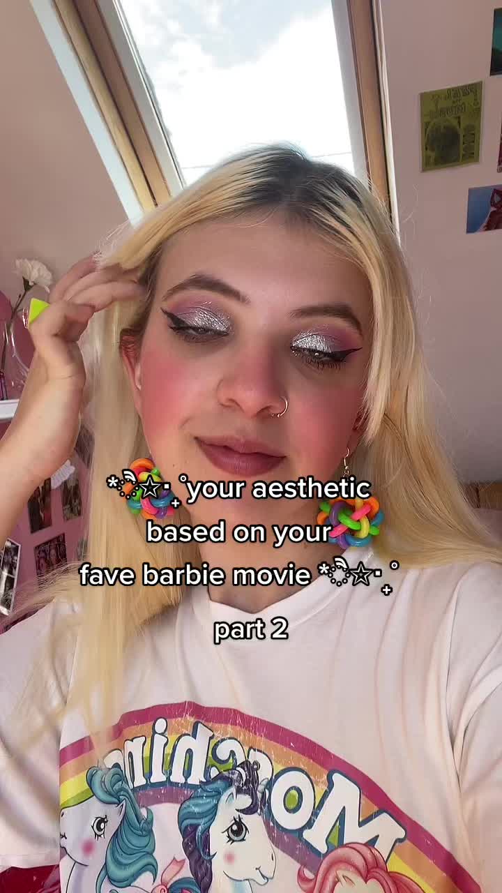 @molly 🫧🍓🎀🩵