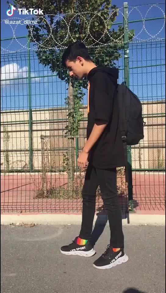 @Azo_can04