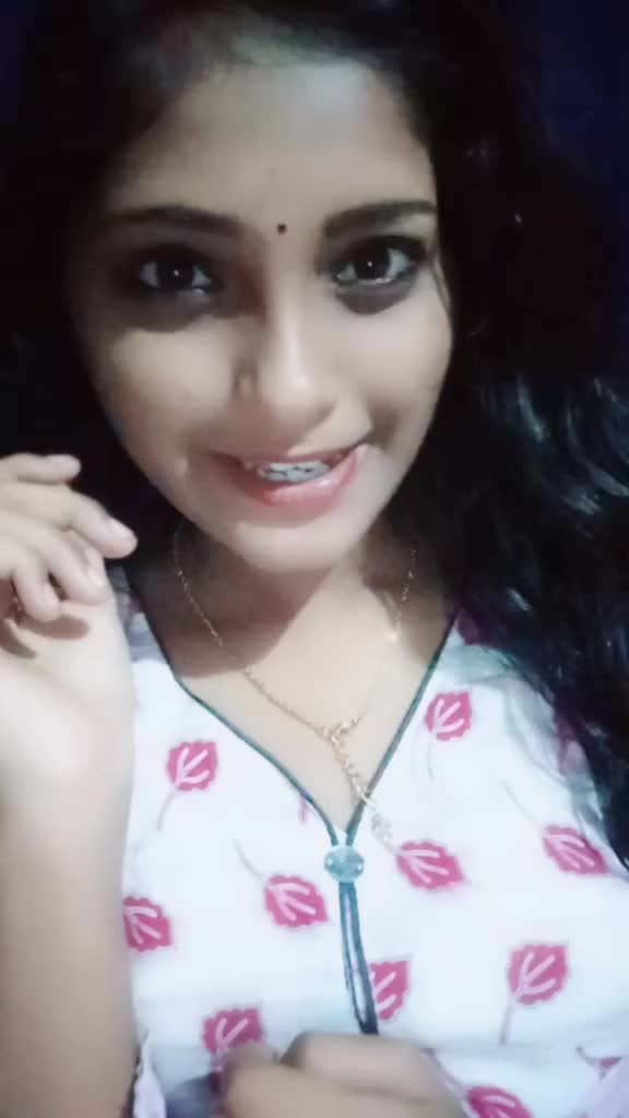 @Twilight_queenbee👸