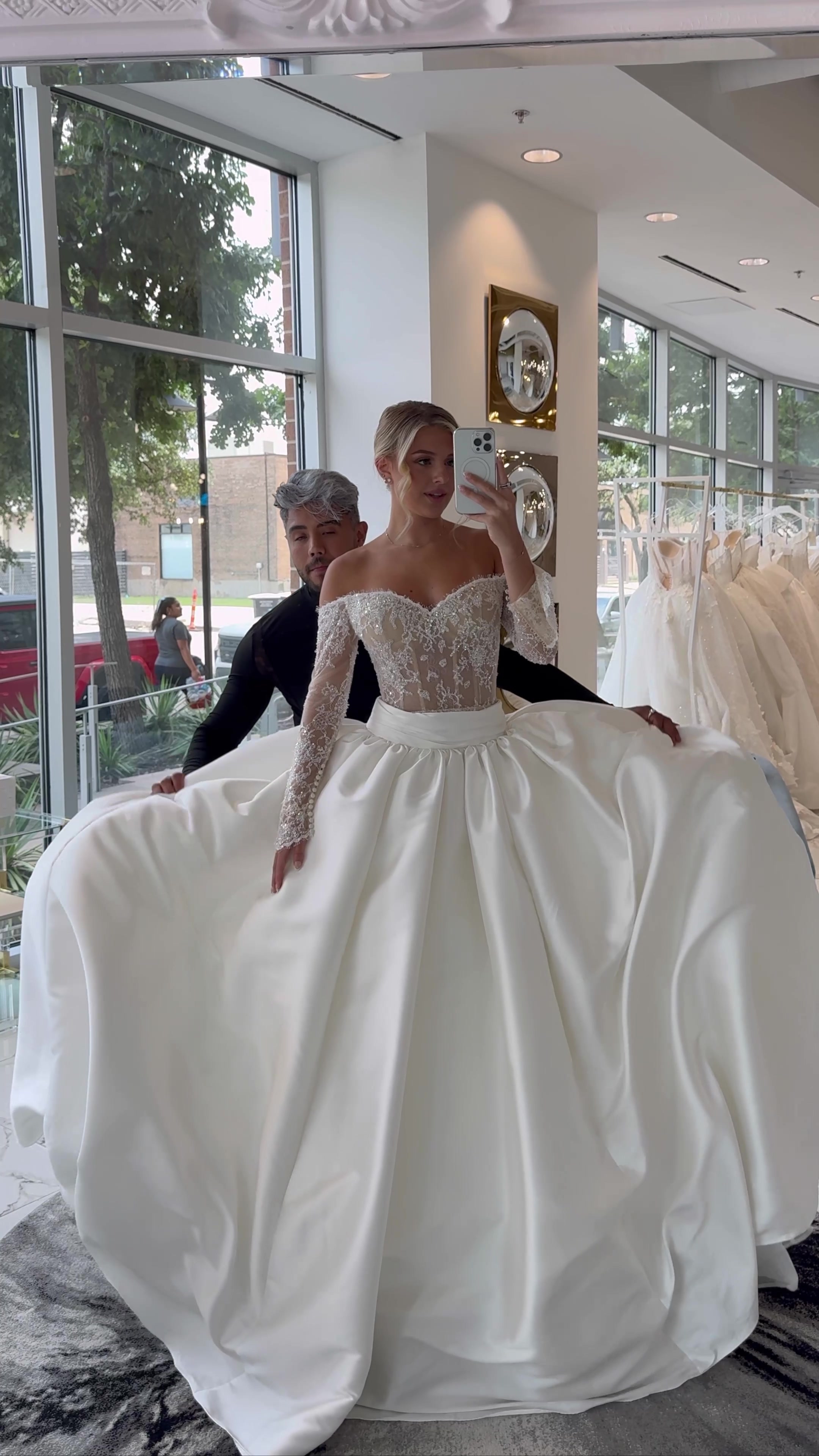 @iconicbridedallas