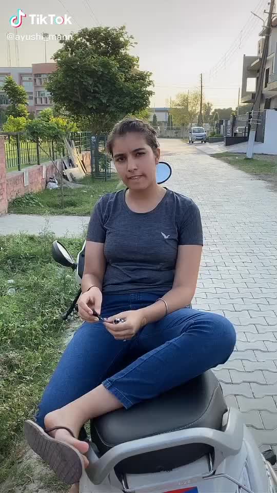@ayushimann