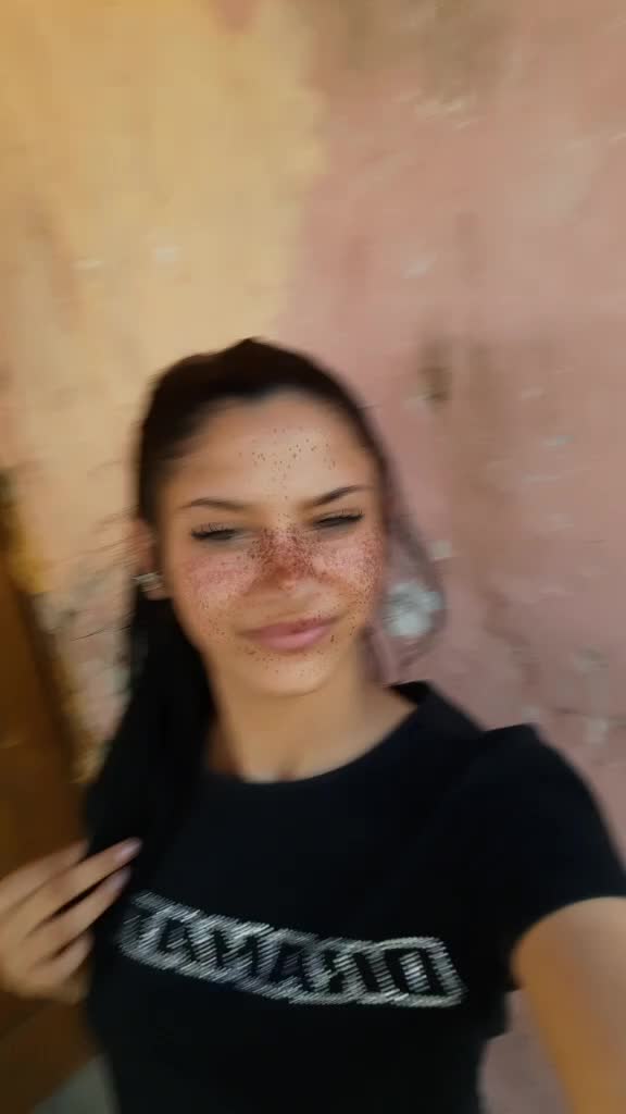 @_DARA_DARA_