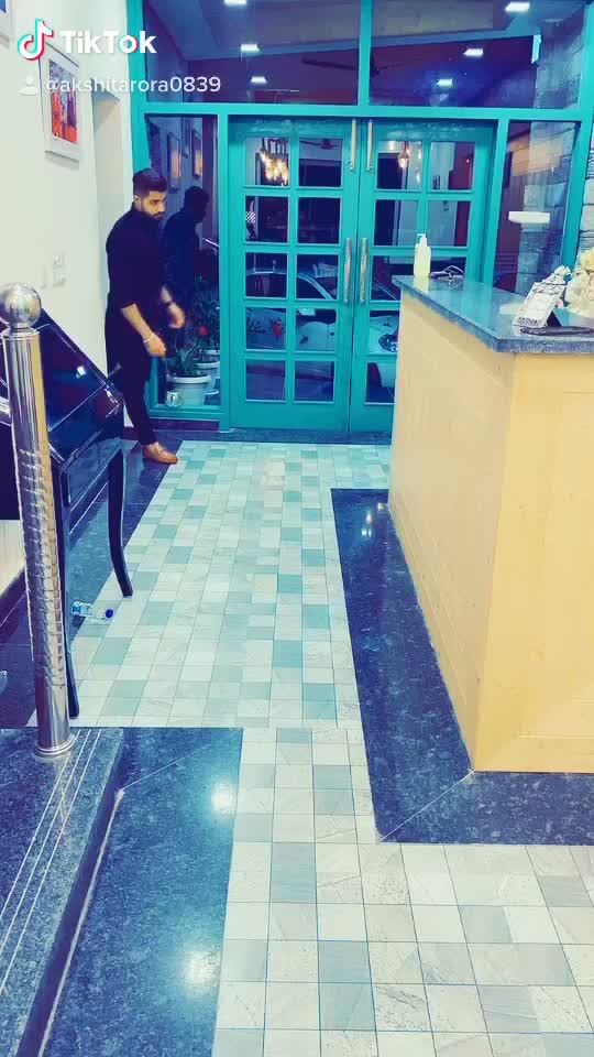 @akshitarora