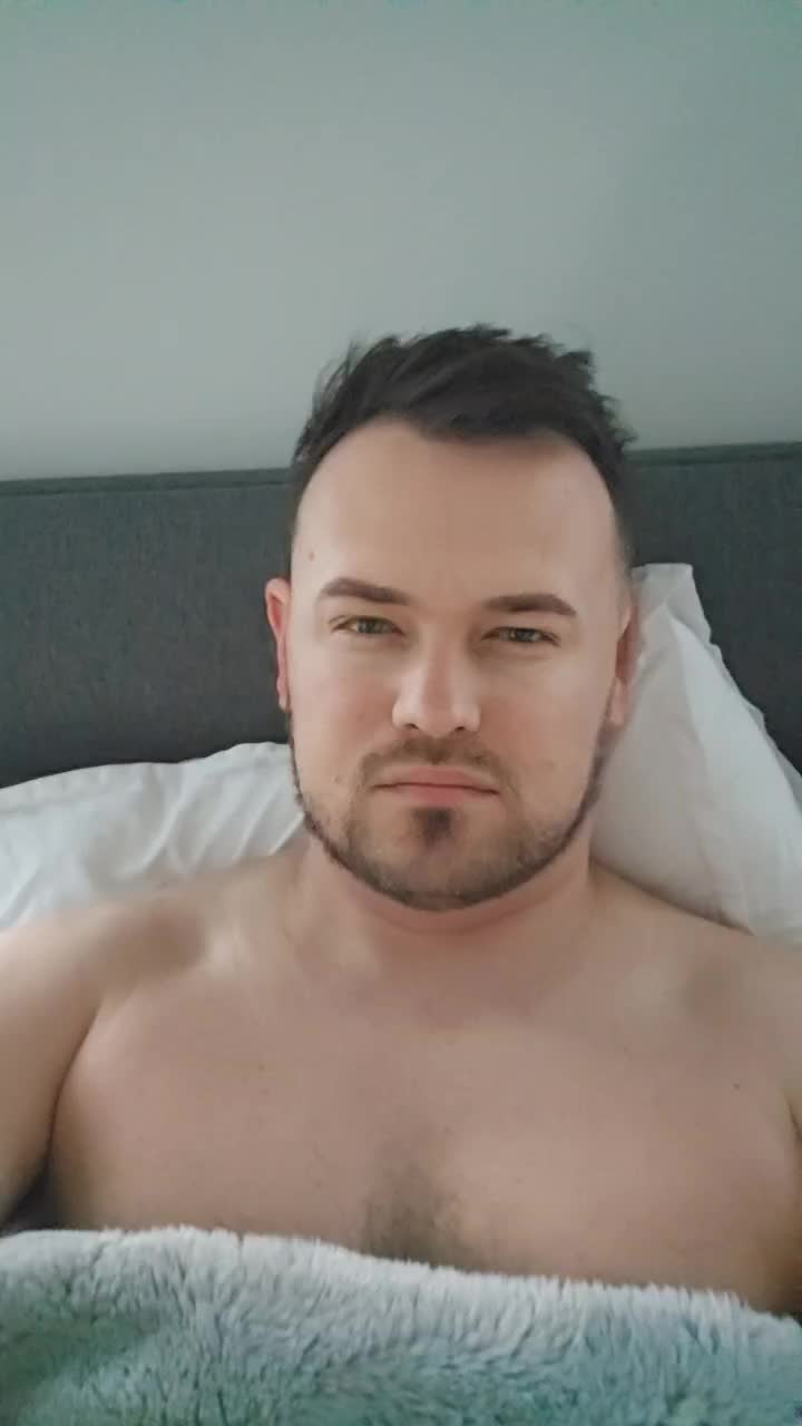 @Leygo85