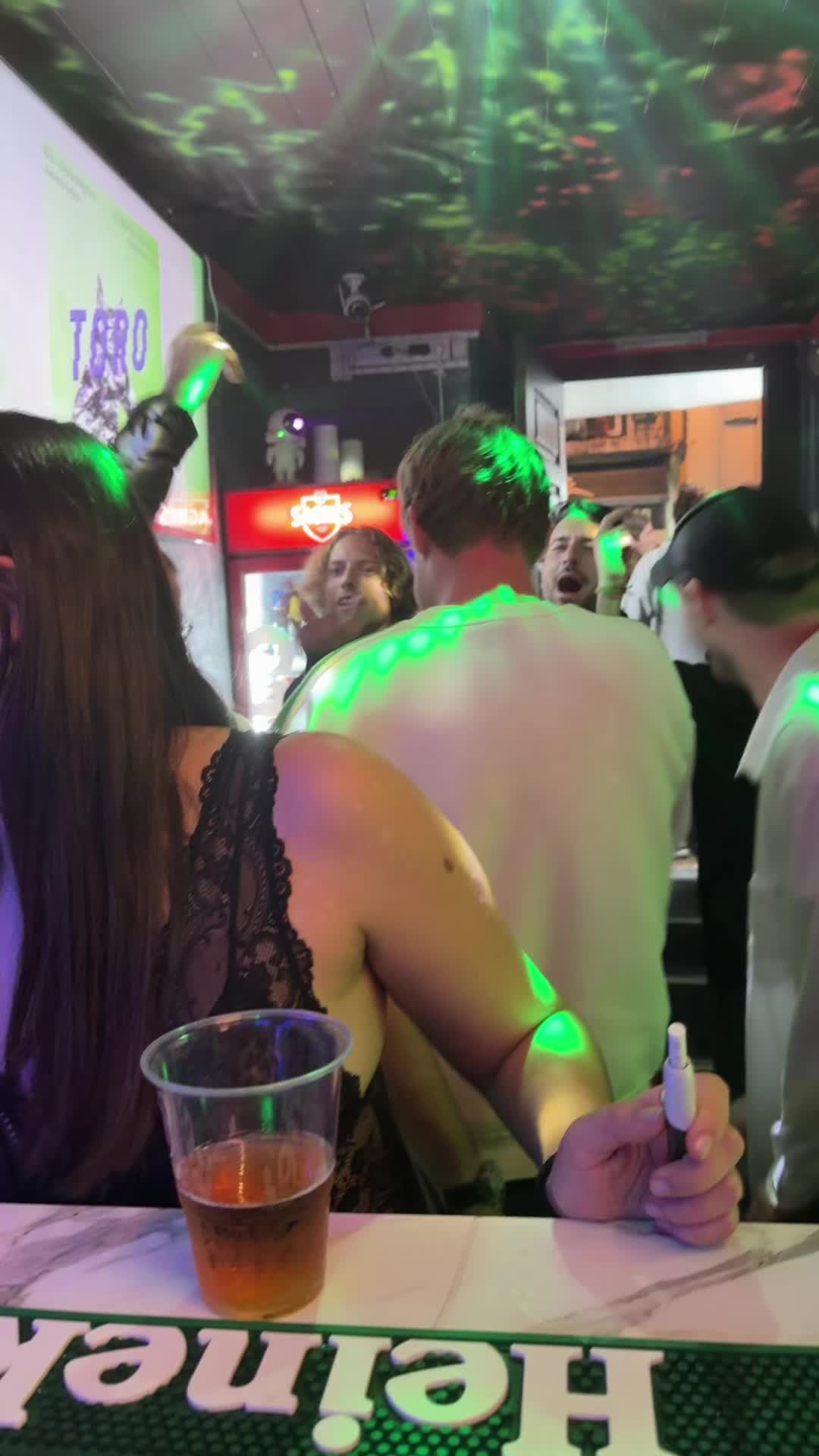 @CatmandooBar