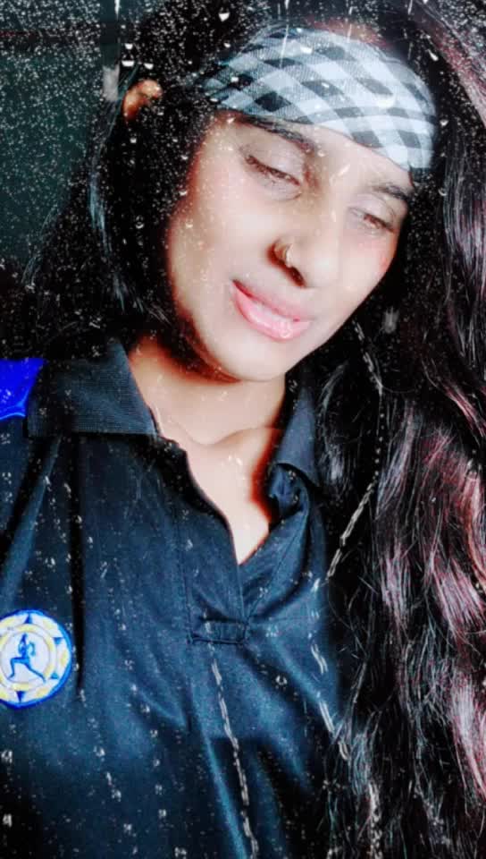 @Taniya Boss 😎