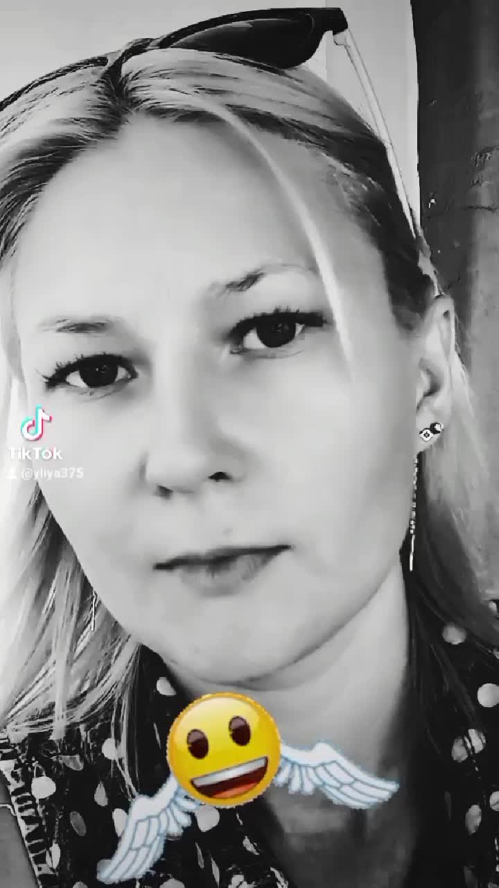 @Юлька👻