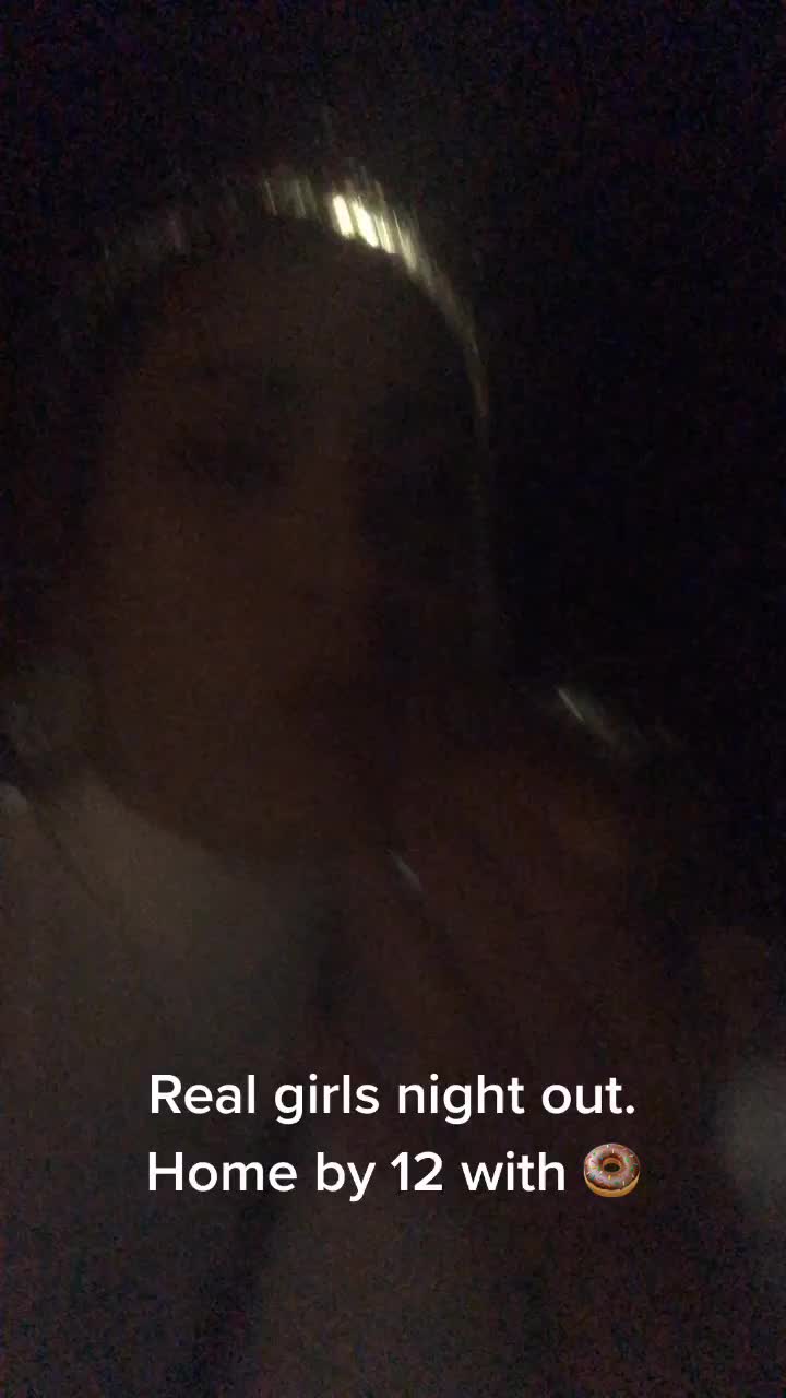 @XoxoTina