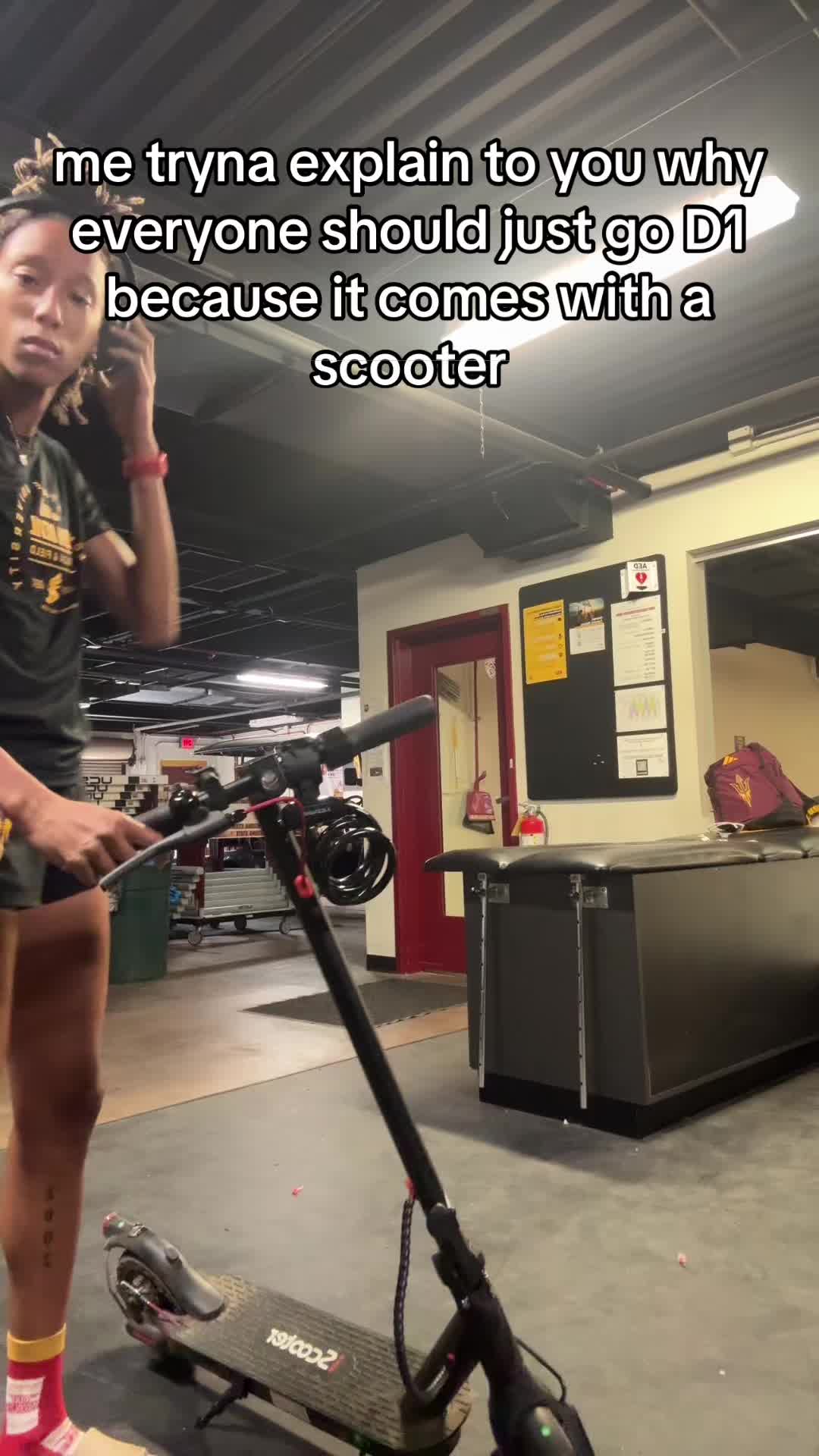 @maybescho