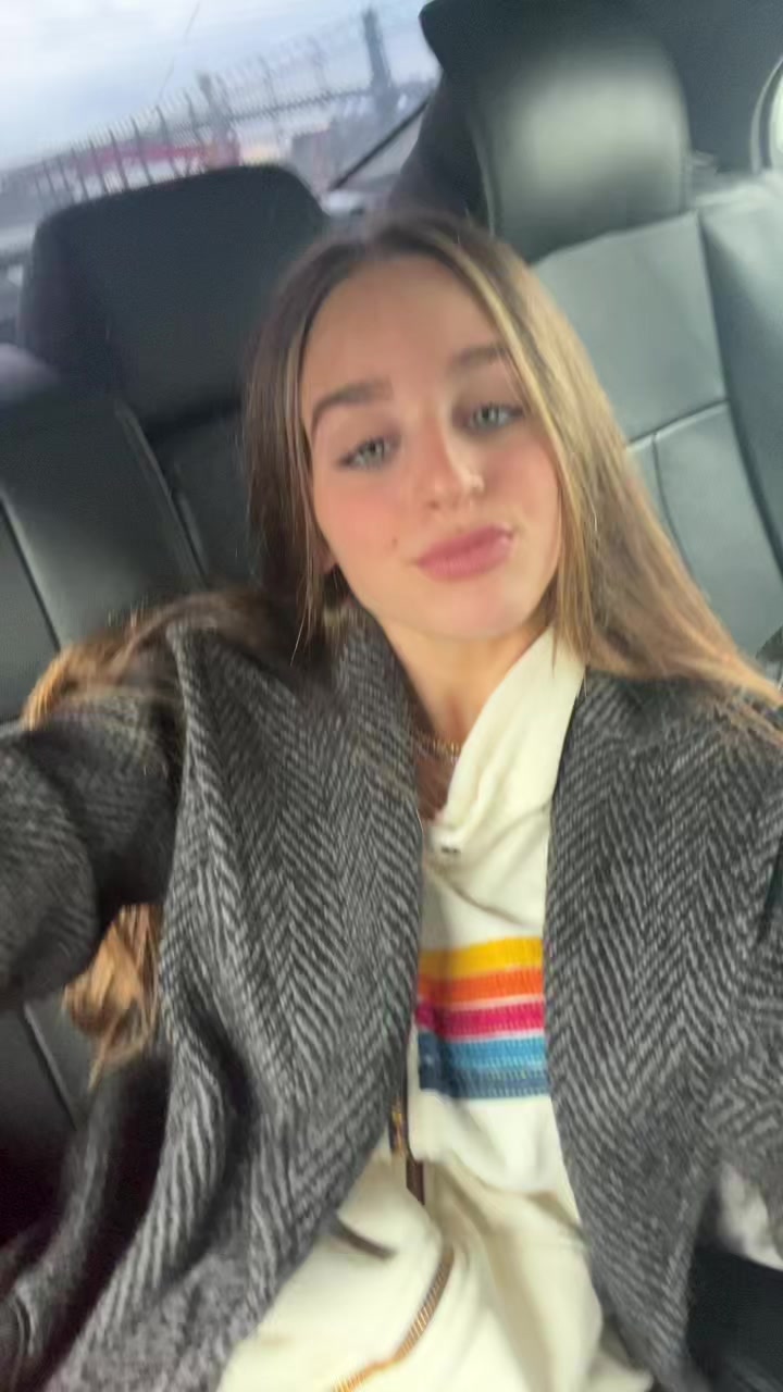 @6ft❤️&zwj;🔥