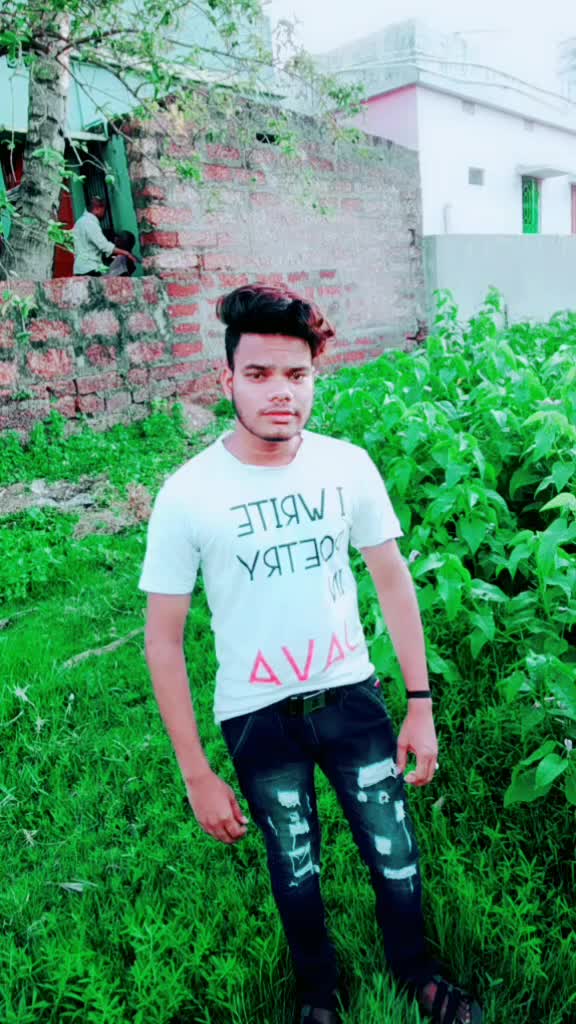 @user25631150016