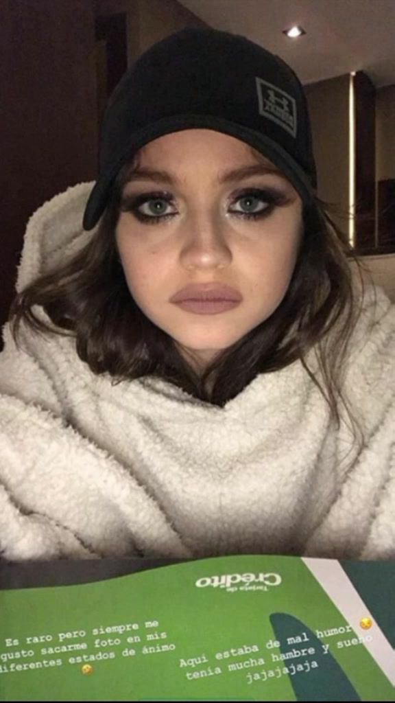 @karol sevilla 👄👄👄