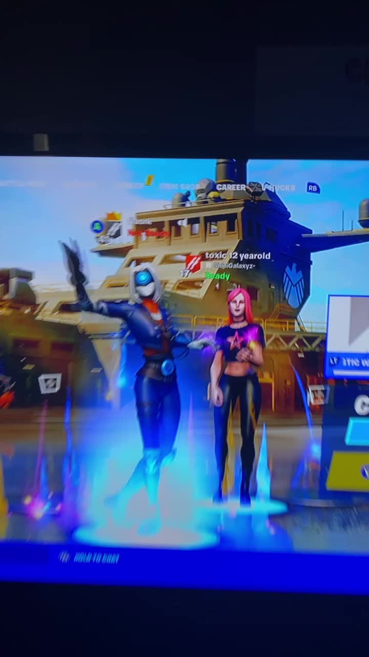 @😳😳