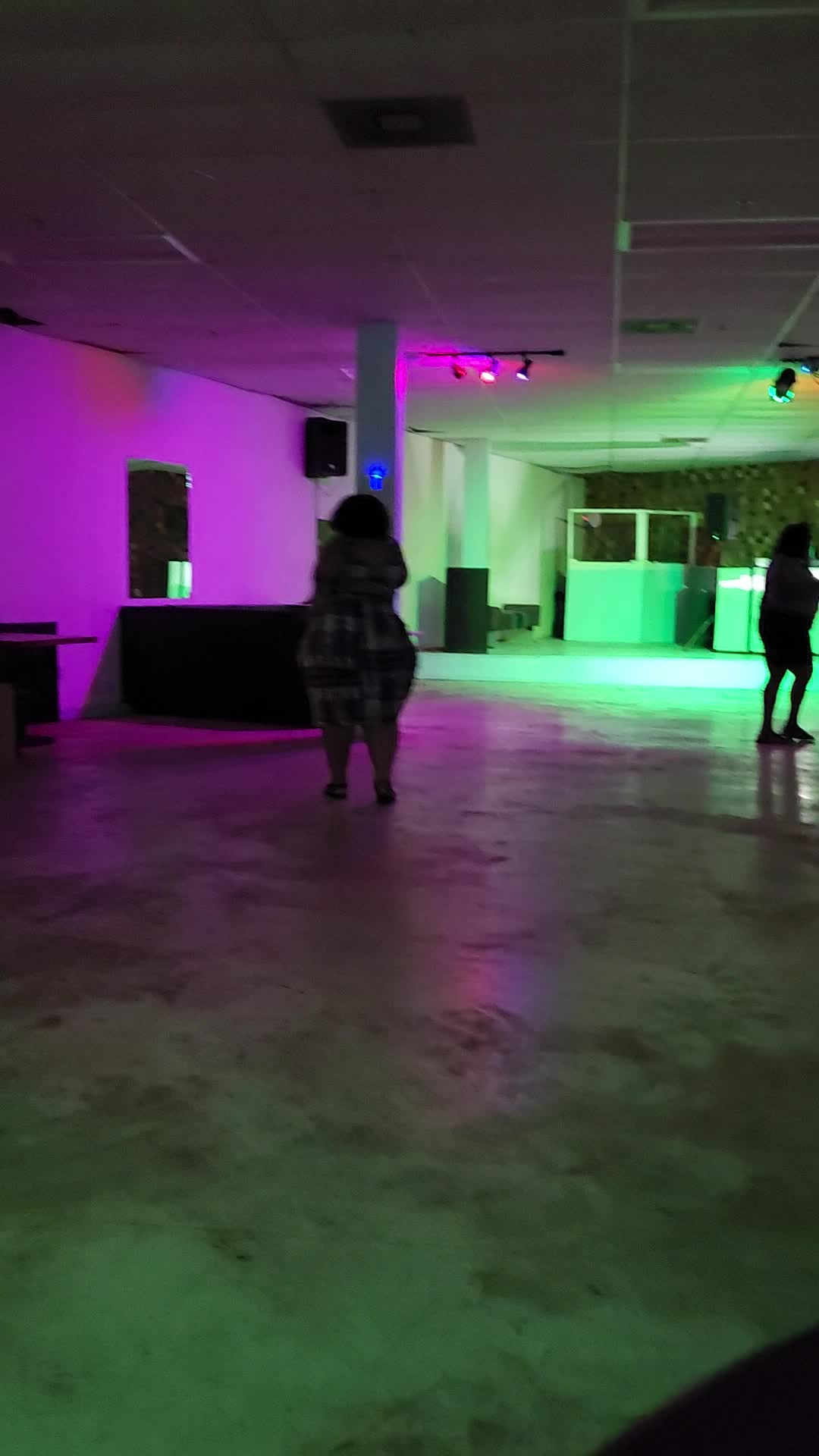 @alisayarborough