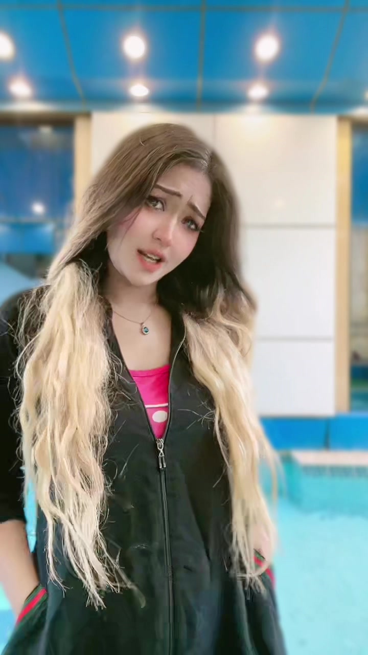 @Alysha Khan