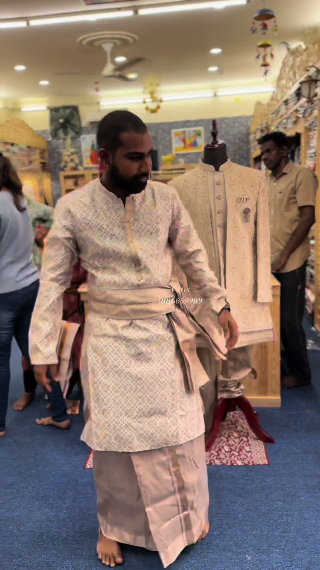 @Vini&rsquo;s  indian ethnic wear