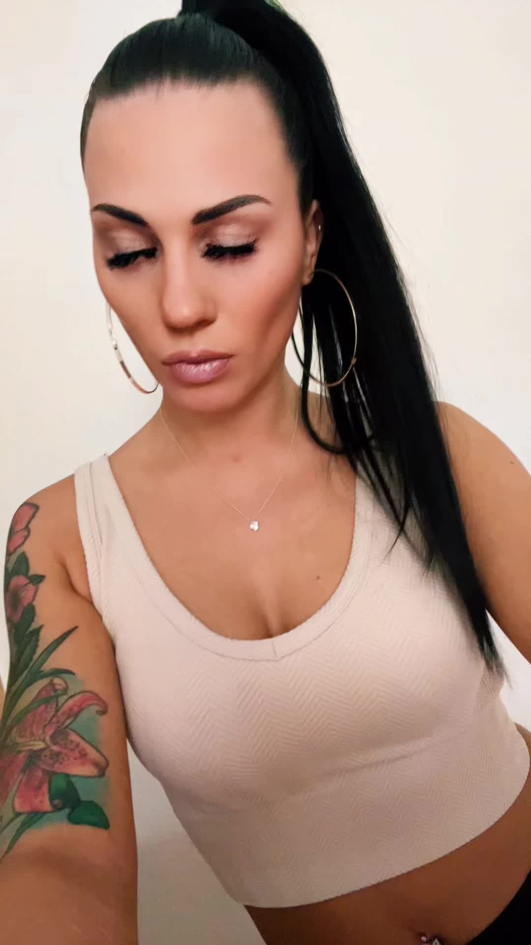 @_Miri_🦅🇩🇪