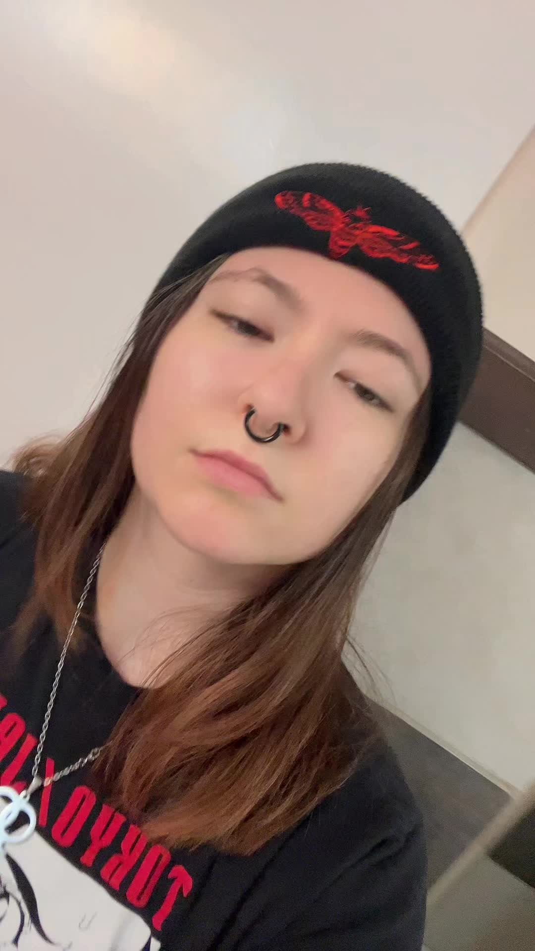 @Gwyn🏳️&zwj;🌈